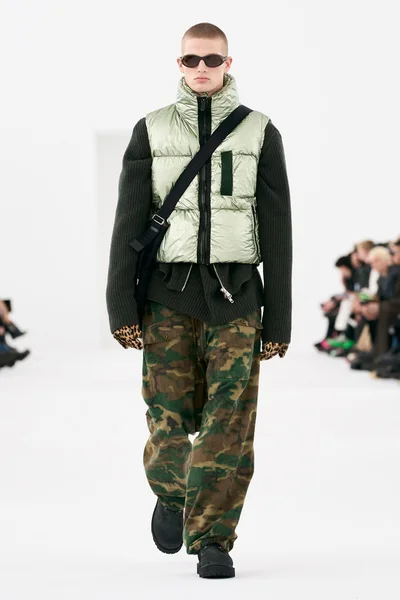 Look 38